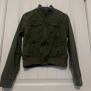 Rue 21 Women’s lightweight jacket-olive size-Listing will be removed next week